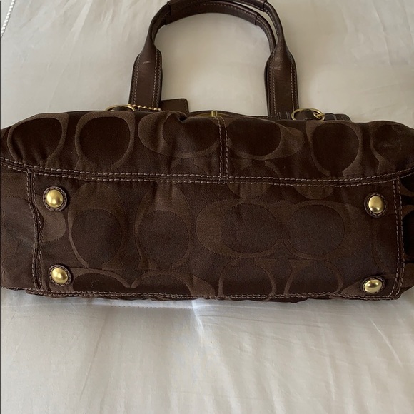 Coach Brown Fabric Shoulder bag - Picture 3 of 5